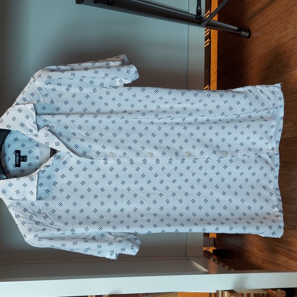 Express Short-Sleeve Button Down, XS, 100% Rayon, Summer Fabric